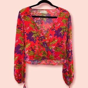 Urban outfitters red floral cropped top size Xs